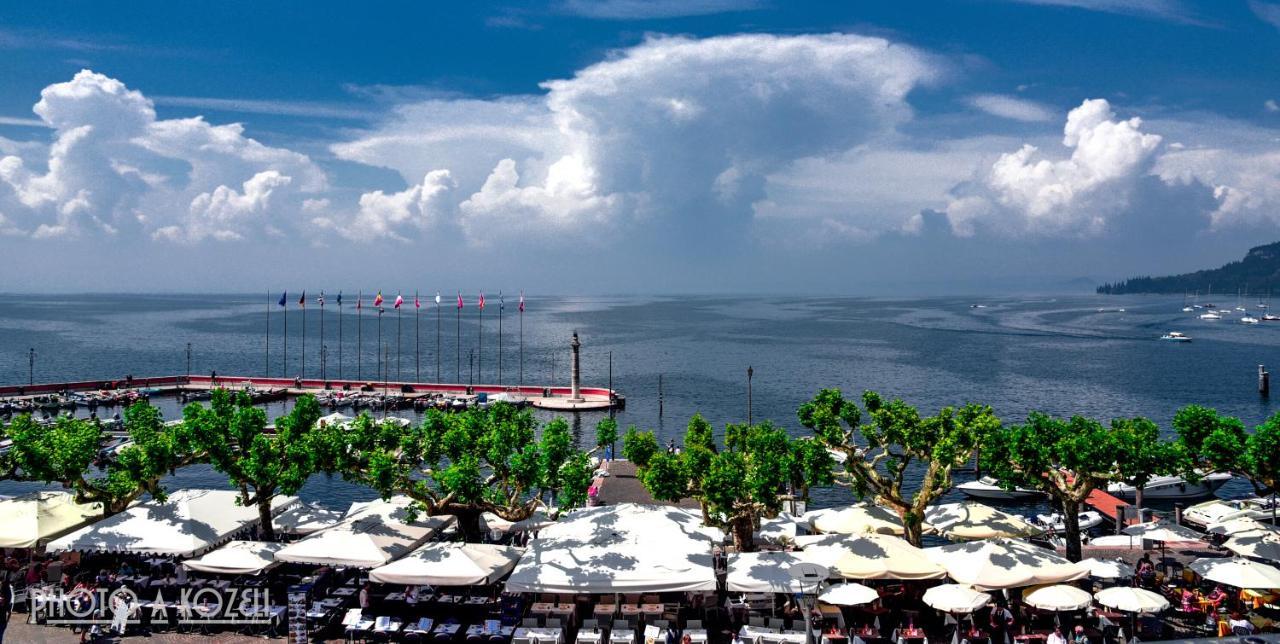 Hotel Ristorante Miralago 가르다 외부 사진