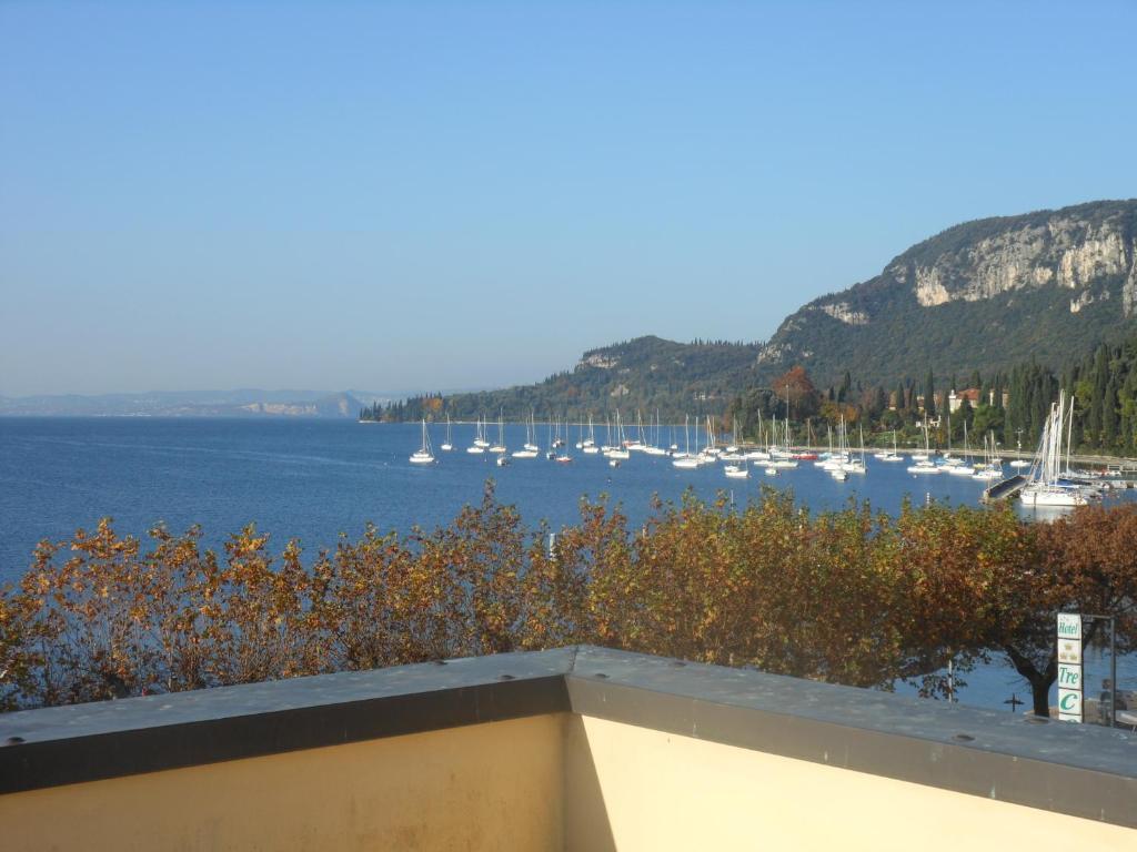 Hotel Ristorante Miralago 가르다 외부 사진